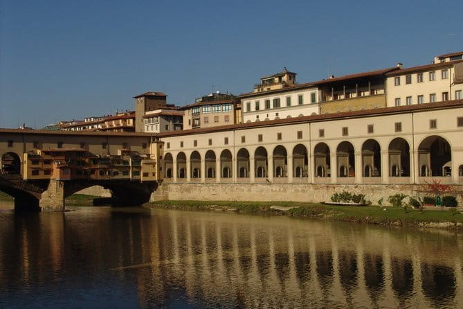 Florence: Uffizi Highlights, In-Depth Masterclass or Private Tour - Choosing between the 1-hour-45-minute tour and the masterclass