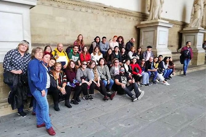 Florence Walking Tour - San Lorenzo: Medici power, markets, and church history