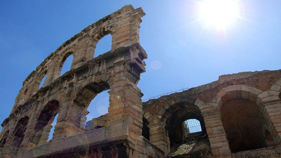 From Bergamo: Verona and Sirmione Full-Day Tour - Verona’s Roman Arena and old streets