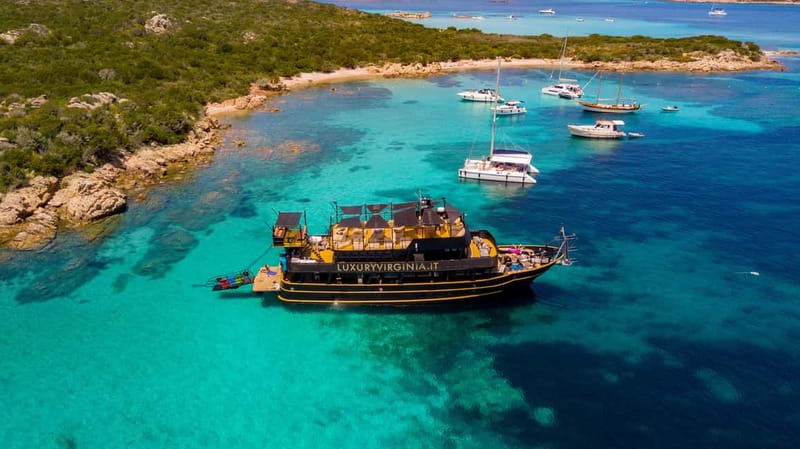 From Cannigione: La Maddalena Archipelago Boat Trip - What the $62.63 price really gives you