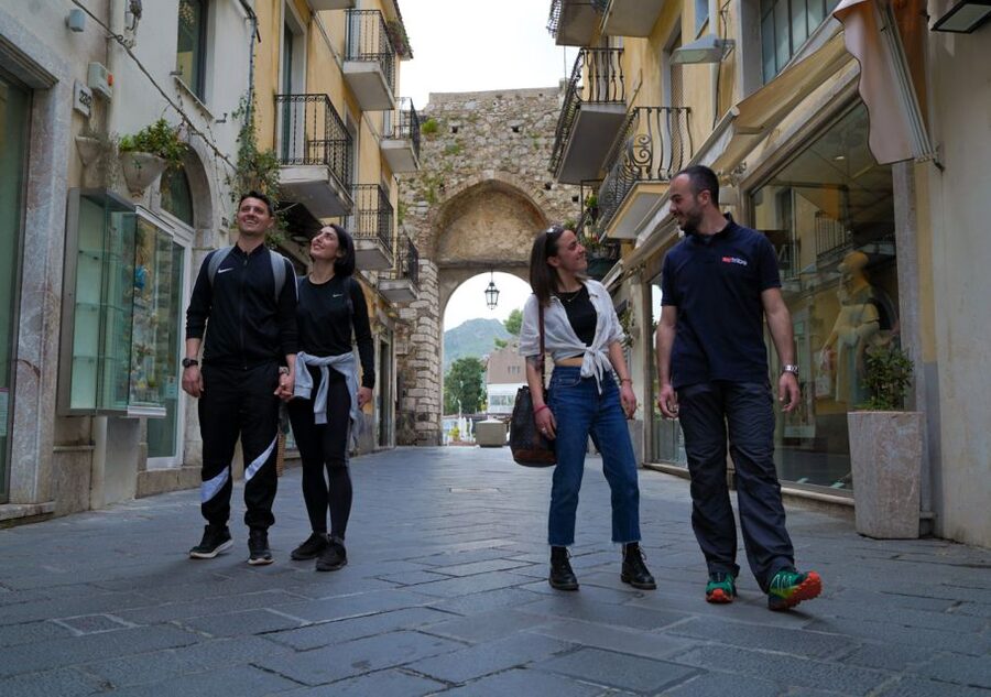 From Catania: Full-Day Mount Etna and Taormina Tour - Five useful things to know before you book