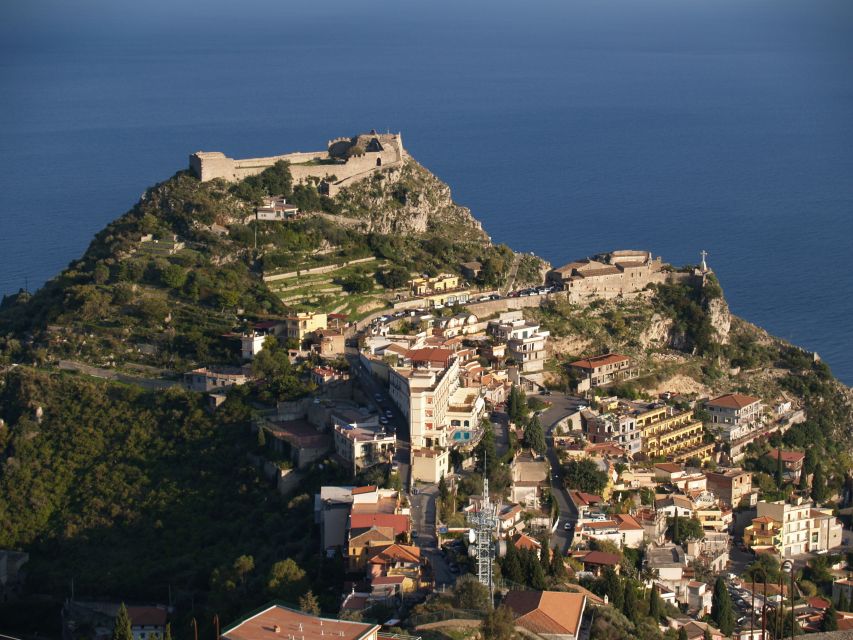 From Catania: Taormina, Savoca, & Castelmola Tour w/ Lunch - Guide style and the level of independence