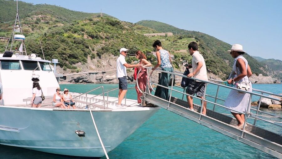 From Florence: Cinque Terre Day Trip with Optional Lunch - Manarola, the first postcard village
