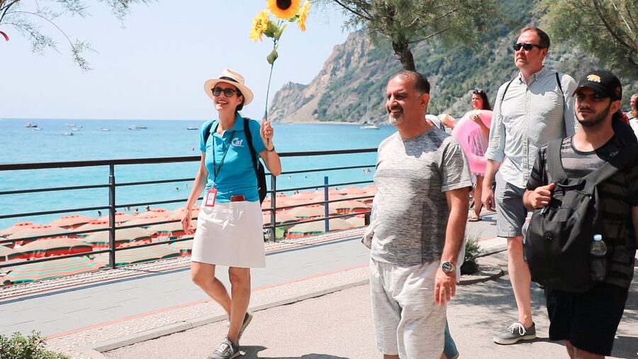 From Florence: Cinque Terre Day Trip with Optional Lunch - Monterosso, the beach and free time
