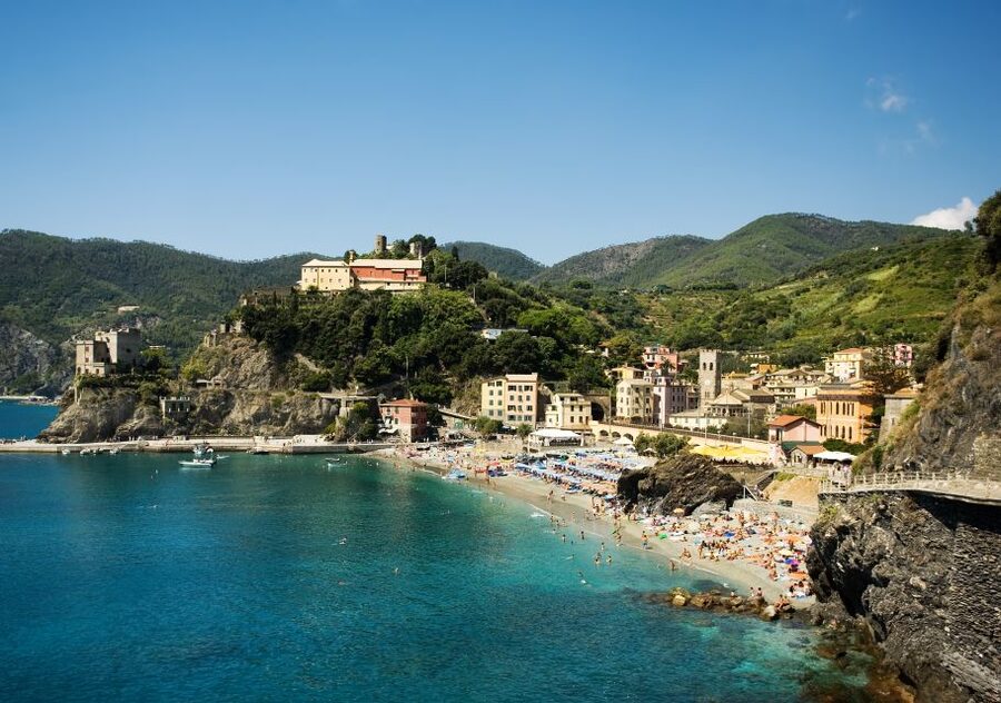 From Florence: Cinque Terre Day Trip with Optional Lunch - The coach-only option versus the full day