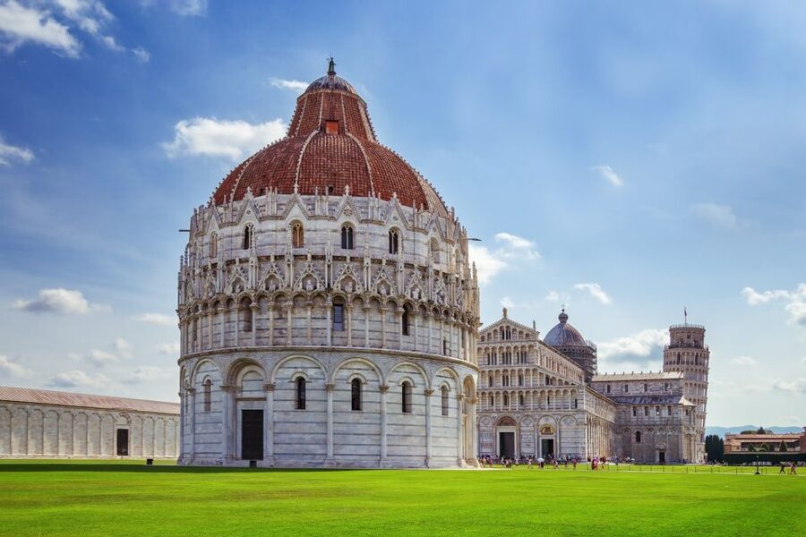 From Florence: Pisa & Lucca Day Tour with Buccellato Tasting - Who will enjoy this day most?