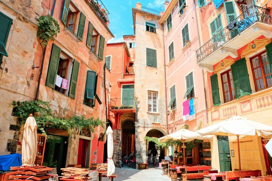 From Florence: Seaside Beauty Day Trip to Cinque Terre - Monterosso al Mare gives you three hours