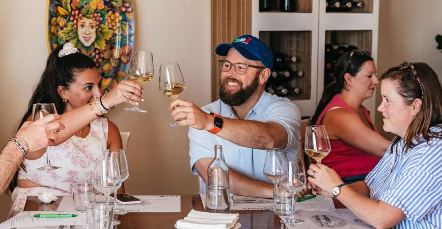 From Florence: Small Group Wine Tasting Tour to Tuscany - The 30-minute transfer and the value of comparison