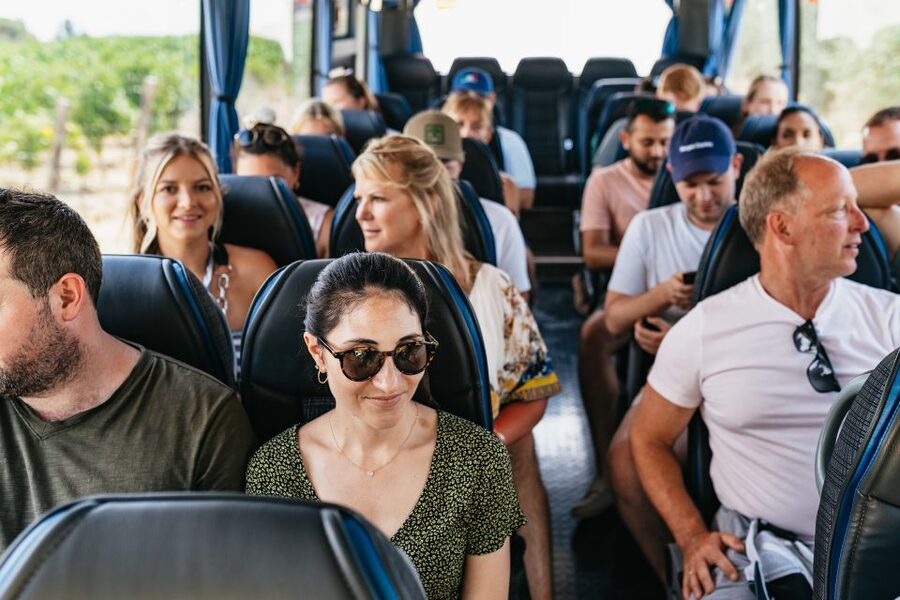 From Florence: Small Group Wine Tasting Tour to Tuscany - Meeting the minibus at Piazzale Montelungo