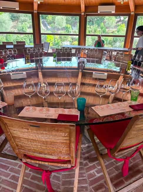 From Florence: Tuscany Hills Wine Tour - Five details that shape the day
