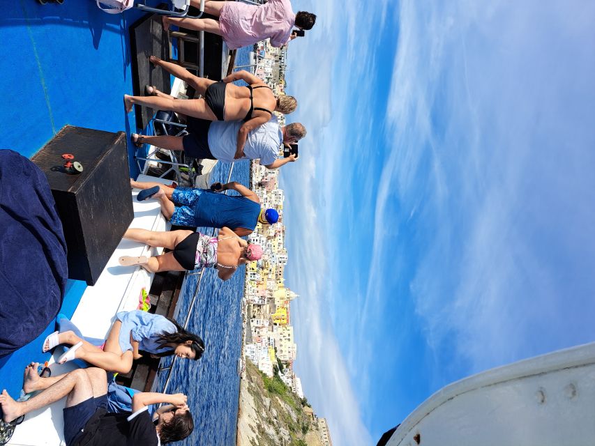 From Ischia: Procida Island Full-Day Boat Tour with Lunch - Seeing Procida by taxi or on foot