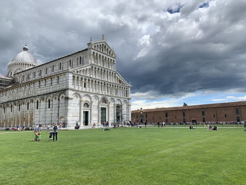 From La Spezia: Round-Trip to Pisa Cruise Shore Excursion - Seeing Pisa beyond the famous tower