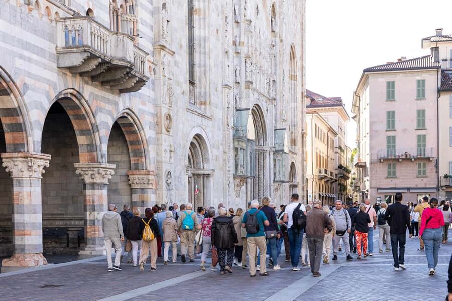 From Milan: Como & Bellagio Day Tour & Scenic Lake Cruise - Value: paying for ease, not just transport