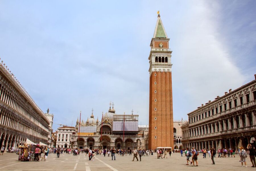 From Milan: Day Trip to Venice with Guided City Tour - Free time for lunch and your own Venice