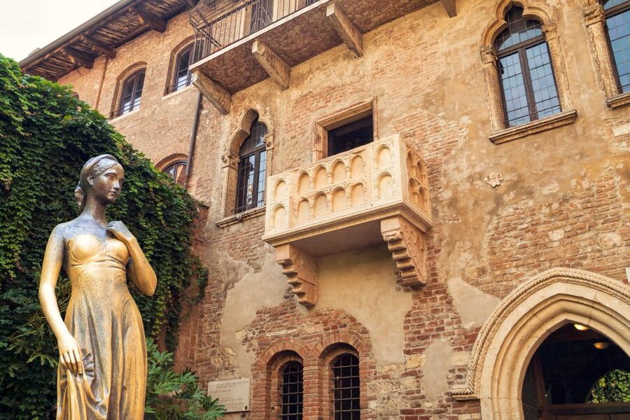 From Milan: Verona, Sirmione and Lake Garda with Boat Cruise - The Road to Sirmione and Lake Garda