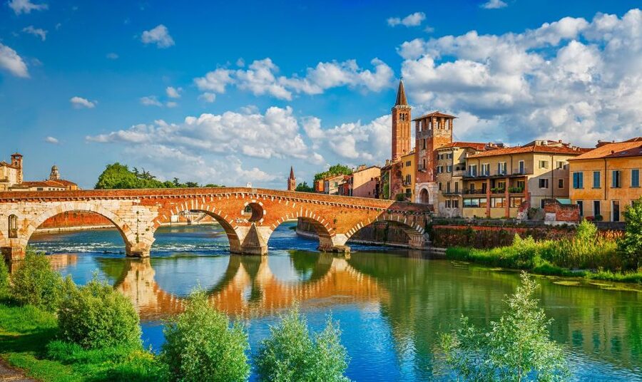 From Milan: Verona, Sirmione and Lake Garda with Boat Cruise - Should You Book the Verona and Lake Garda Day Trip?