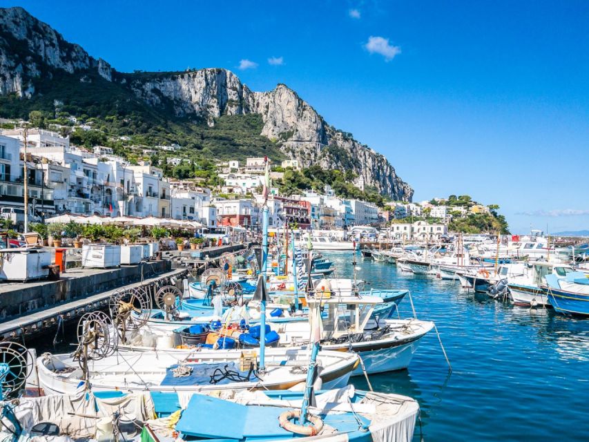 From Naples: Capri, Anacapri, and Blue Grotto Full-Day Trip - Arriving at Capri and using the island shuttle