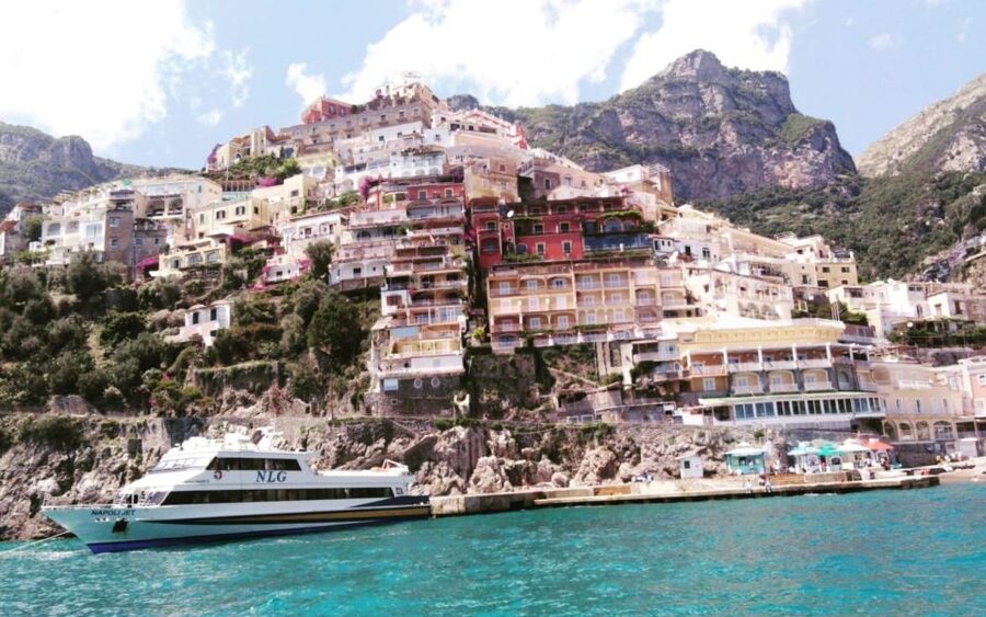 From Naples: Ferry to Amalfi and Positano - Choosing Between the Two Ferry Schedules