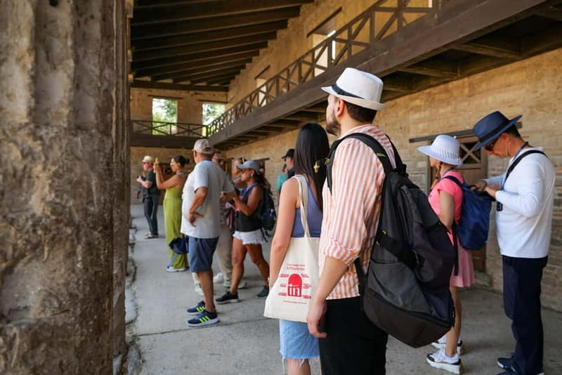 From Naples: Guided tour of Pompeii skip-the-line and round-trip train - Weather, crowds, and comfort