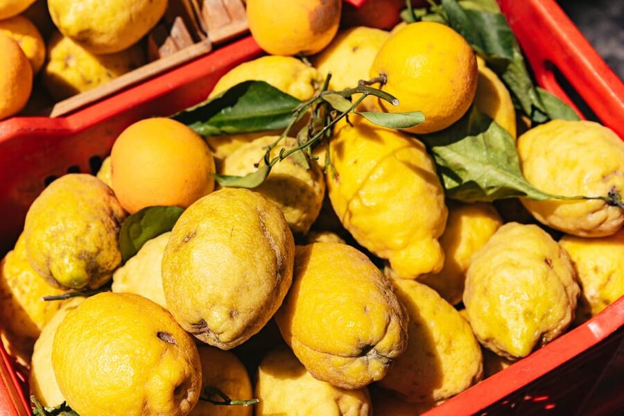 From Naples: Positano and Amalfi Boat Tour with Drinks - Meeting at Naples Central Station
