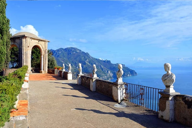 From Naples: Sorrento, Positano and Amalfi Tour - The drive toward Positano
