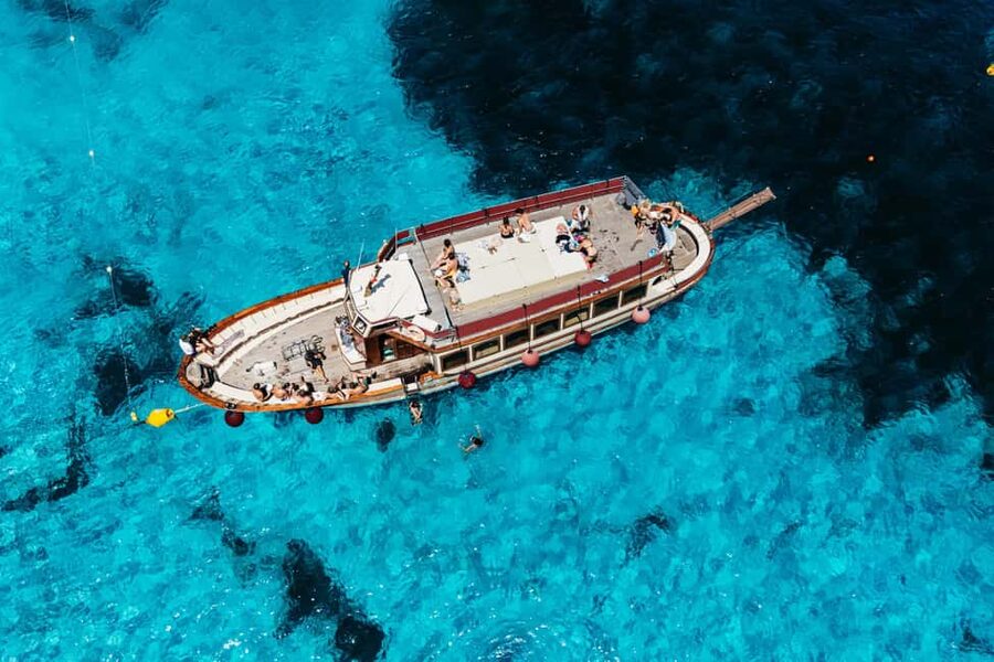 From Palau/La Maddal: Boat Tour of La Maddalena Archipelago - Comfort, swimming, and family suitability