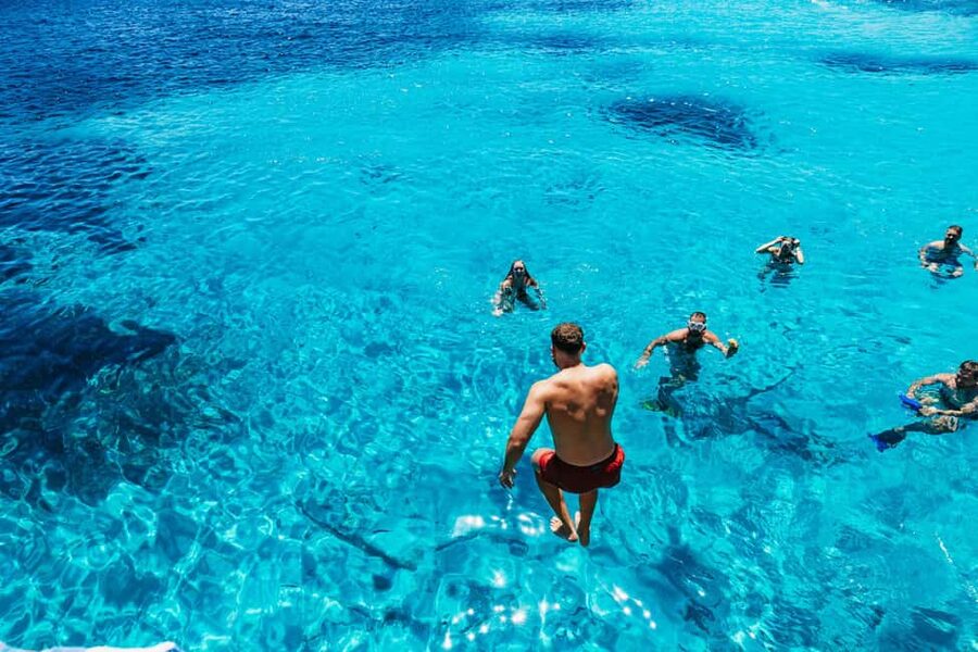 From Palau/La Maddal: Boat Tour of La Maddalena Archipelago - Spargi and two hours at Cala Connari