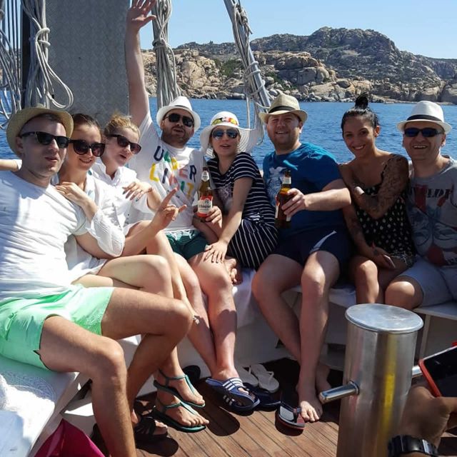 From Palau: La Maddalena Archipelago Boat Tour with Pasta - Meeting the red Jasmine 3 in Palau
