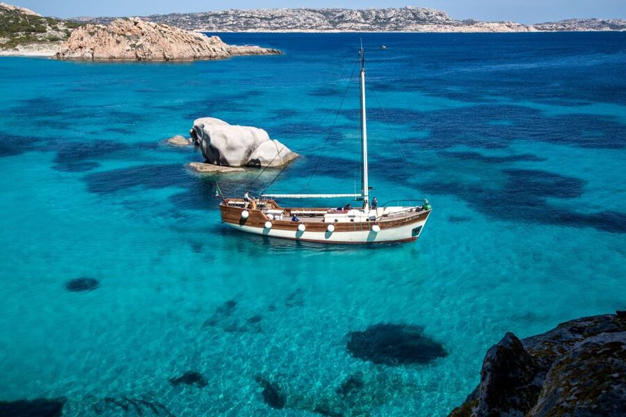 From Palau or La Maddalena: Archipelago Sailing Ship Tour - Spargi and Cala Corsara