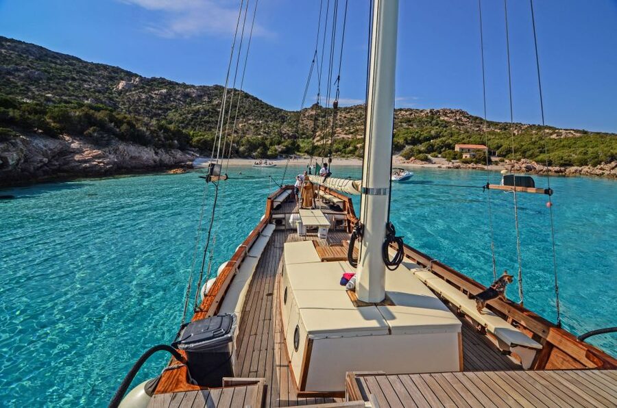 From Palau or La Maddalena: Archipelago Sailing Ship Tour - Is the smaller boat really better?
