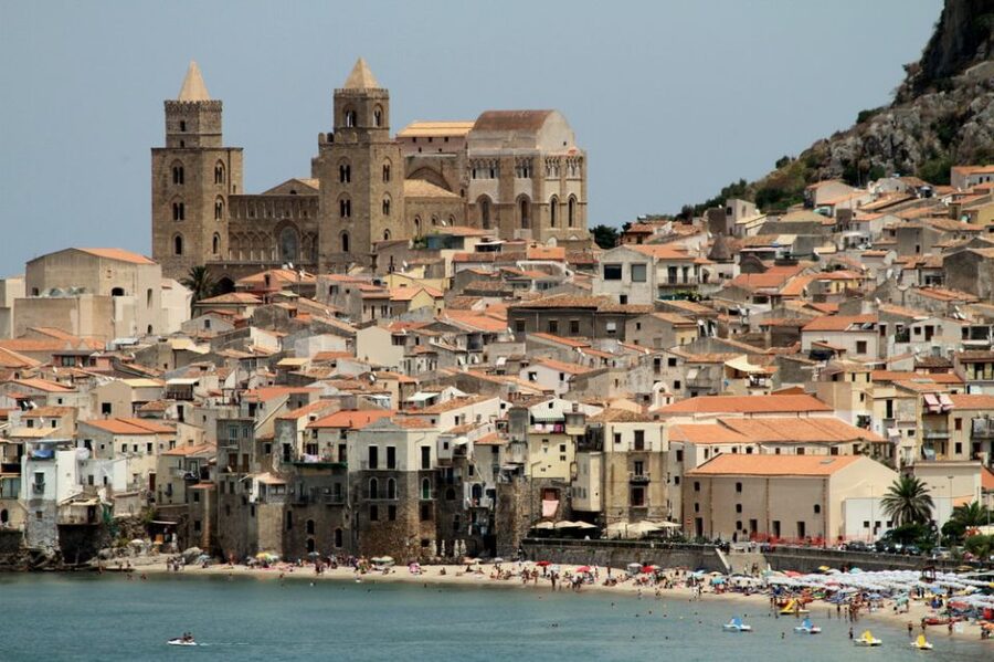 From Palermo: Monreale and Cefalù Half-Day Trip - Who should book this outing?