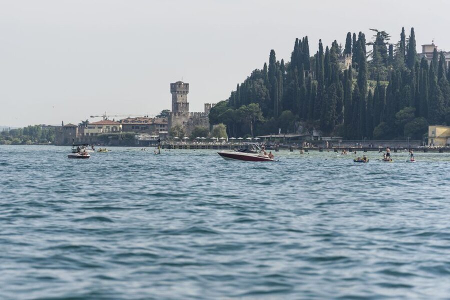 From Peschiera: Garda East Coast Cruise to Sirmione - Jamaica Beach and the Grottoes of Catullus