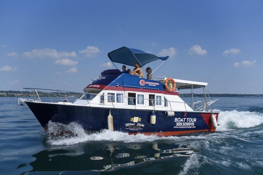 From Peschiera: Garda East Coast Cruise to Sirmione - Sirmione in one hour to one and a half