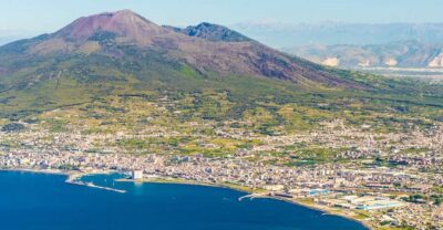 From Pompeii: Bus Transfer to Vesuvius with Park Entry Fee