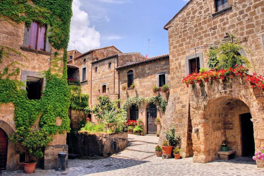 From Rome: Bagnoregio & Orvieto Day Trip with Wines & Lunch - What Your Two Hours in Civita Are Really For