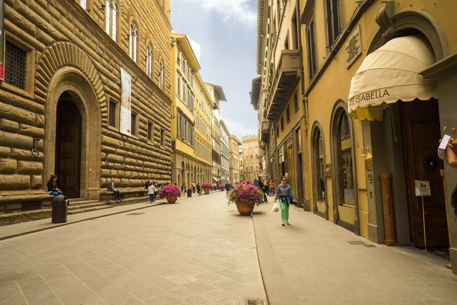 From Rome: Discover Florence & Pisa in a Full-Day Trip - The long ride through Tuscany