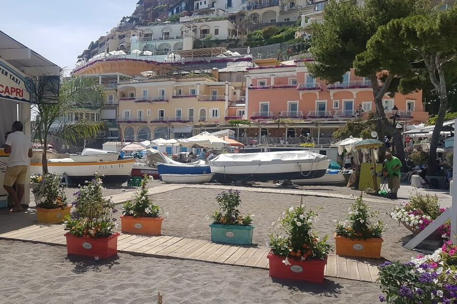 From Rome: Pompeii, Positano and Amalfi Full-Day Tour - Positano, lunch, and time to wander