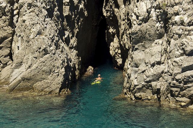 From Rome: Ponza Island Day Trip with Boat Excursion - Starting at Caffè Cestia near Piramide