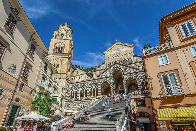 From Salerno: Small Group Amalfi Coast boat tour with stops in Positano & Amalfi - Amalfi: one hour beside the Duomo