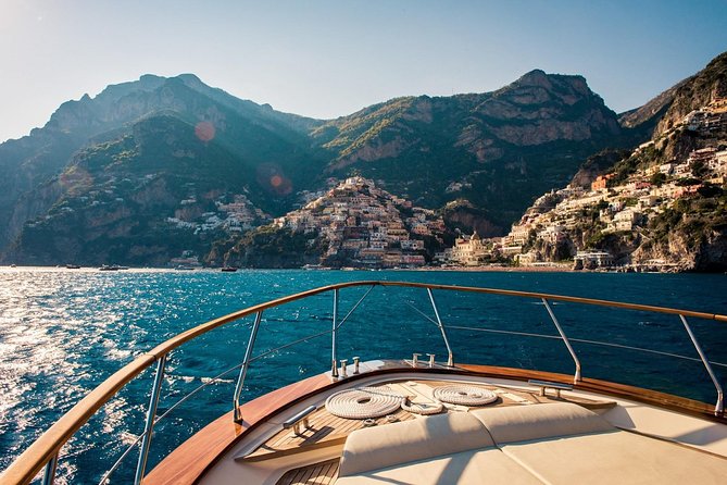 From Salerno: Small Group Amalfi Coast boat tour with stops in Positano & Amalfi - Lunch, snacks, and the final return to Salerno