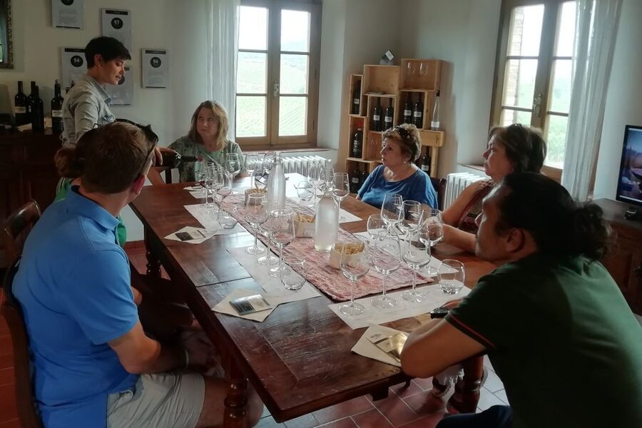 From Siena: Brunello di Montalcino Guided Wine Tour W/ Lunch - Why Brunello tastes different from an ordinary Tuscan red