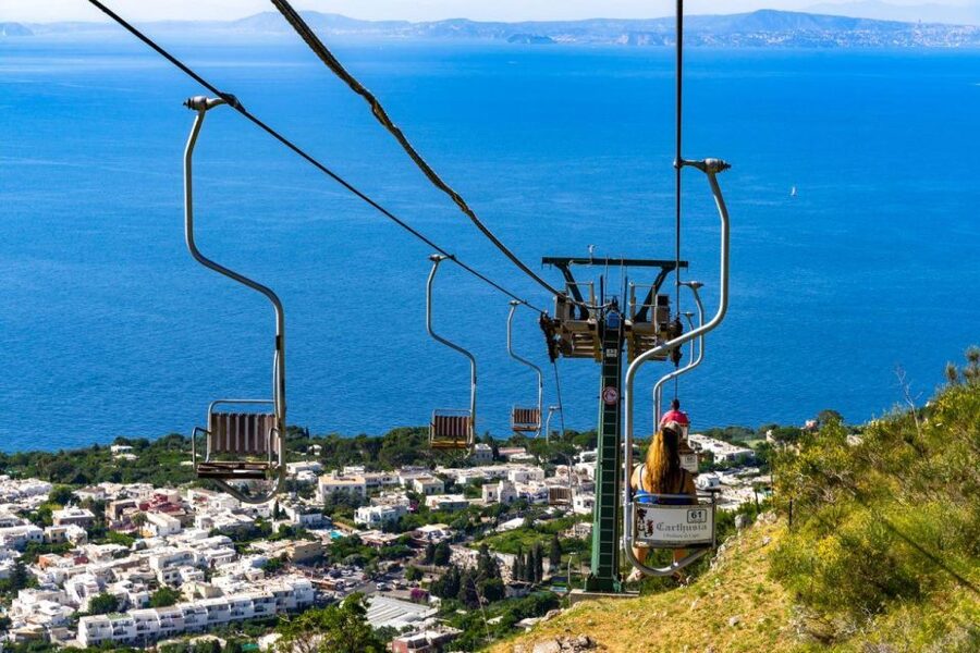 From Sorrento: Capri, Anacapri, & Blue Grotto Full-Day Trip - What the guides add to the day