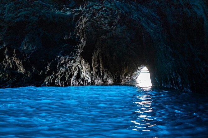 From Sorrento: Capri Small-Group Boat Tour with 4 Hours ashore - Key points to know before booking