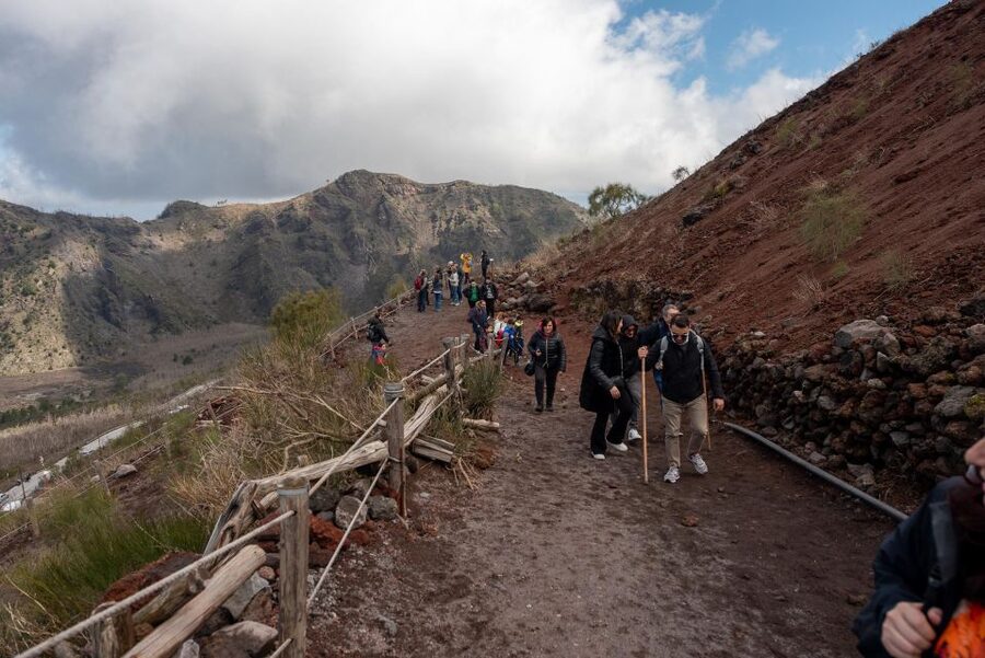 From Sorrento: Pompeii and Vesuvius Guided Tour with Lunch - Timing, comfort, and small tradeoffs