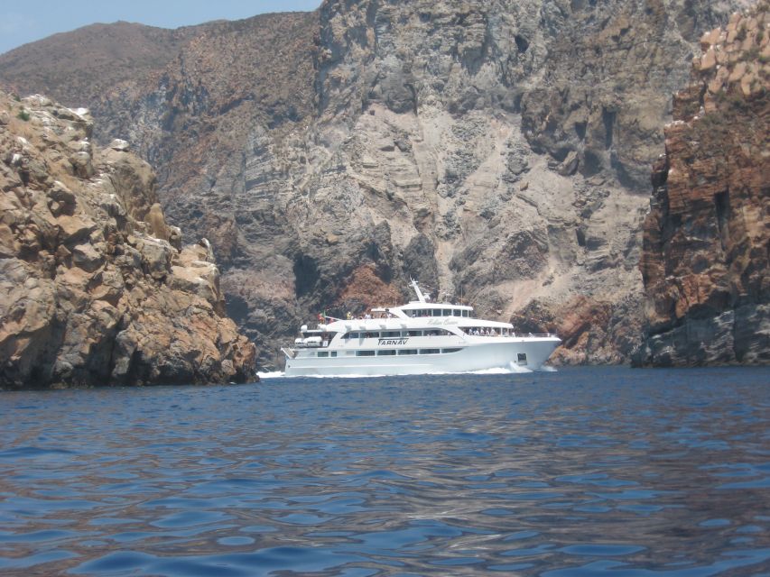 From Taormina: Lipari and Vulcano Mini Cruise Aeolian Tour - Lipari: old lanes, fortifications, and a two-hour taste