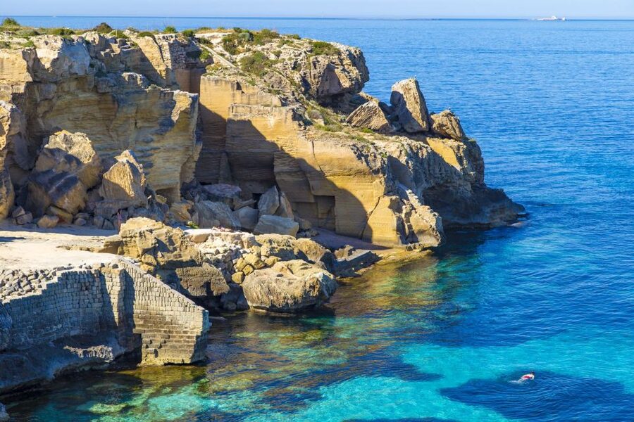 From Trapani: Cruise to Favignana and Levanzo with lunch - Who should book this day at sea?