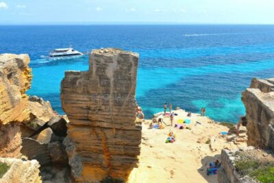 Cruise to Favignana and Levanzo with lunch