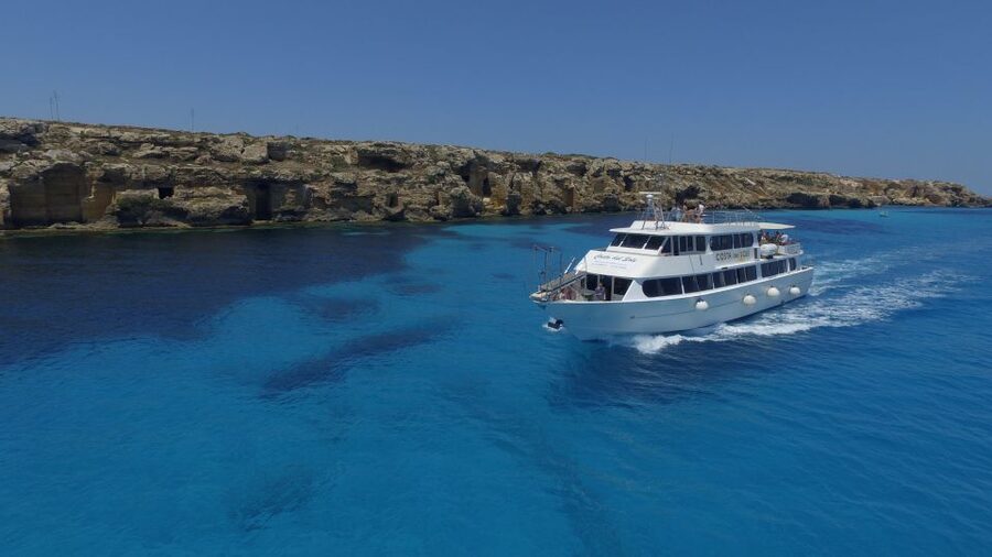 From Trapani: Favignana and Levanzo Mini Cruise with Lunch - What to pack for a comfortable day
