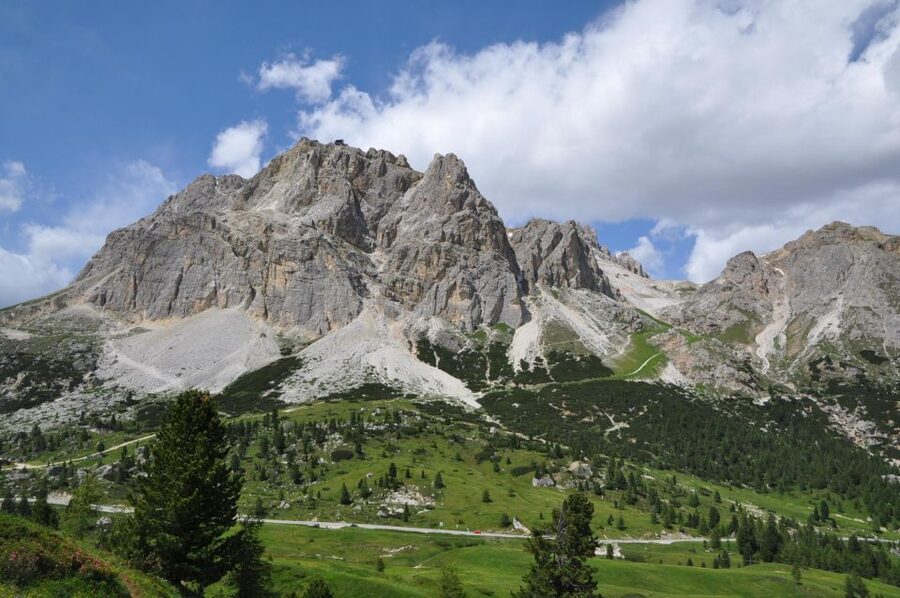 From Venice: Dolomites, Lake Misurina, and Cortina Day Trip - Tre Cime di Lavaredo from scenic viewpoints