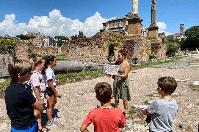 German Kolosseum und Forum Romanum - Walking through the Roman Forum for 90 minutes